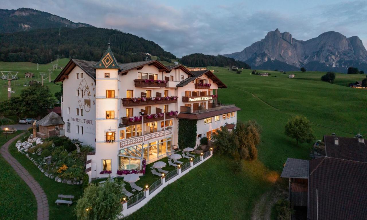 קאסטלרוטו Parc Hotel Tyrol מראה חיצוני תמונה