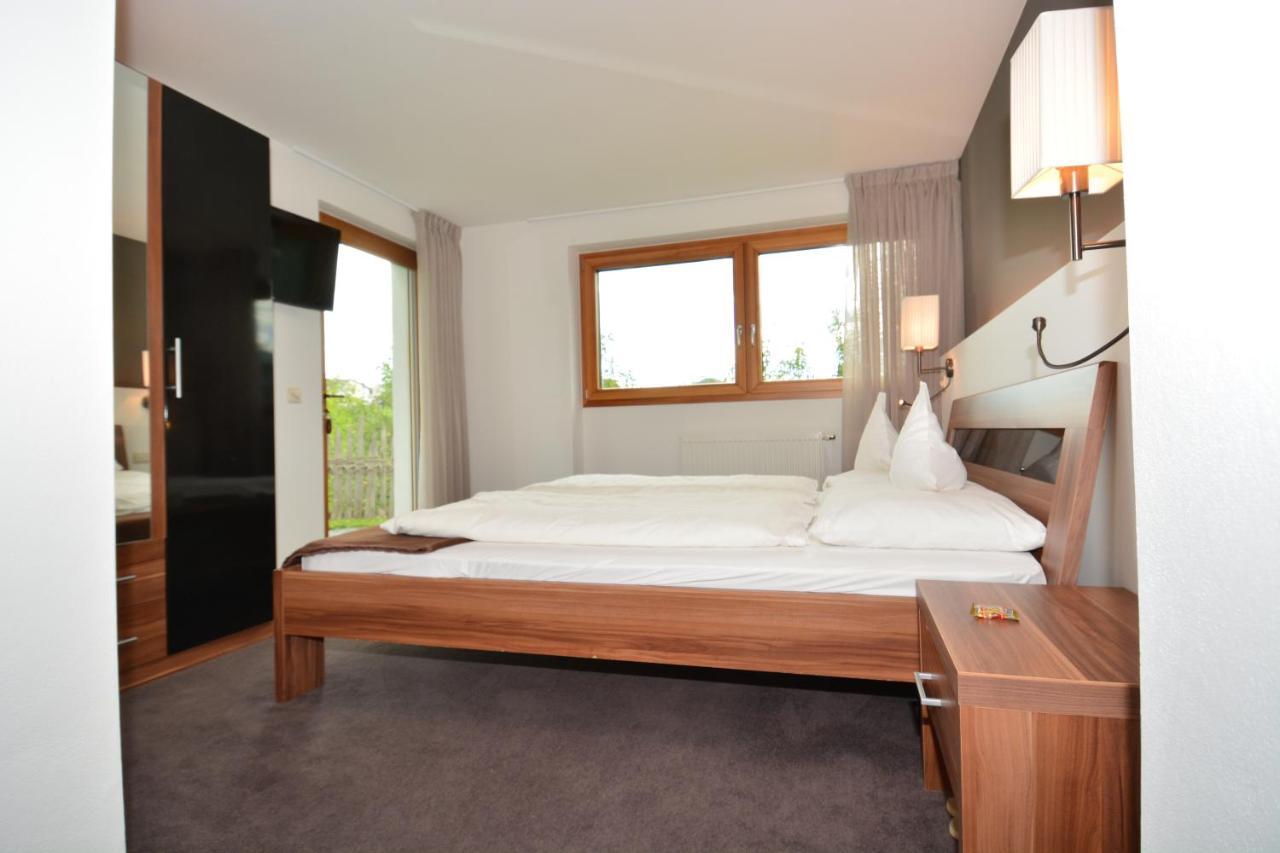 קאסטלרוטו Parc Hotel Tyrol מראה חיצוני תמונה