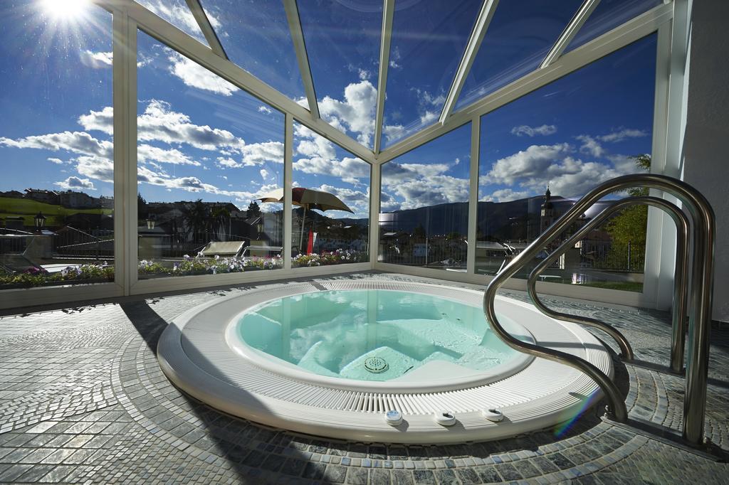 קאסטלרוטו Parc Hotel Tyrol מראה חיצוני תמונה