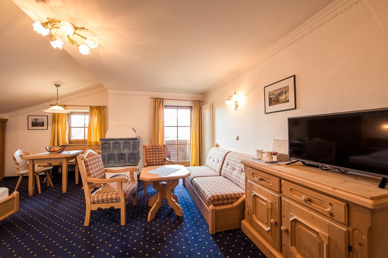 קאסטלרוטו Parc Hotel Tyrol מראה חיצוני תמונה